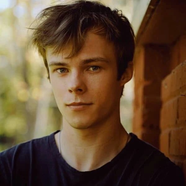 Nicholas Hamilton  thumbnail