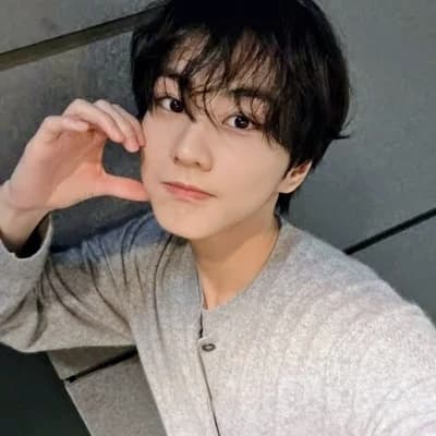 Jungwon  thumbnail