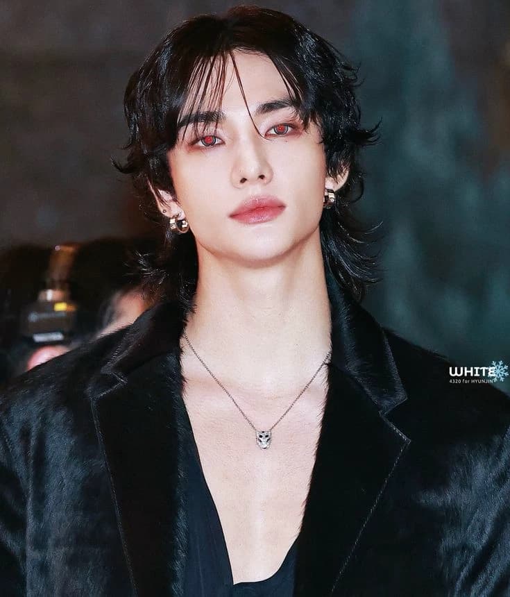Hwang Hyunjin. thumbnail