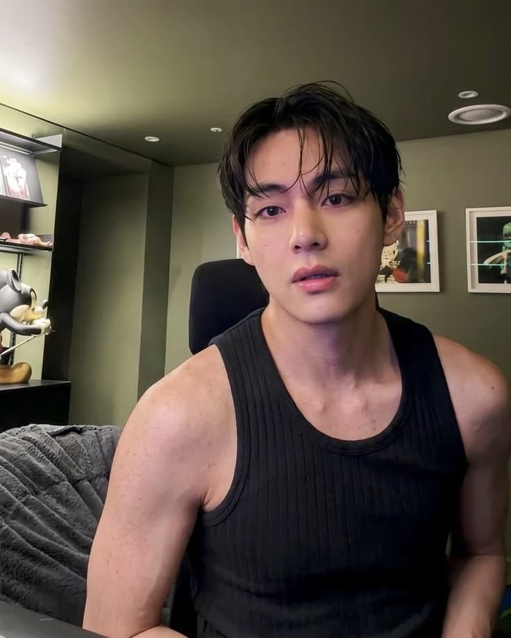 Kim taeyung thumbnail