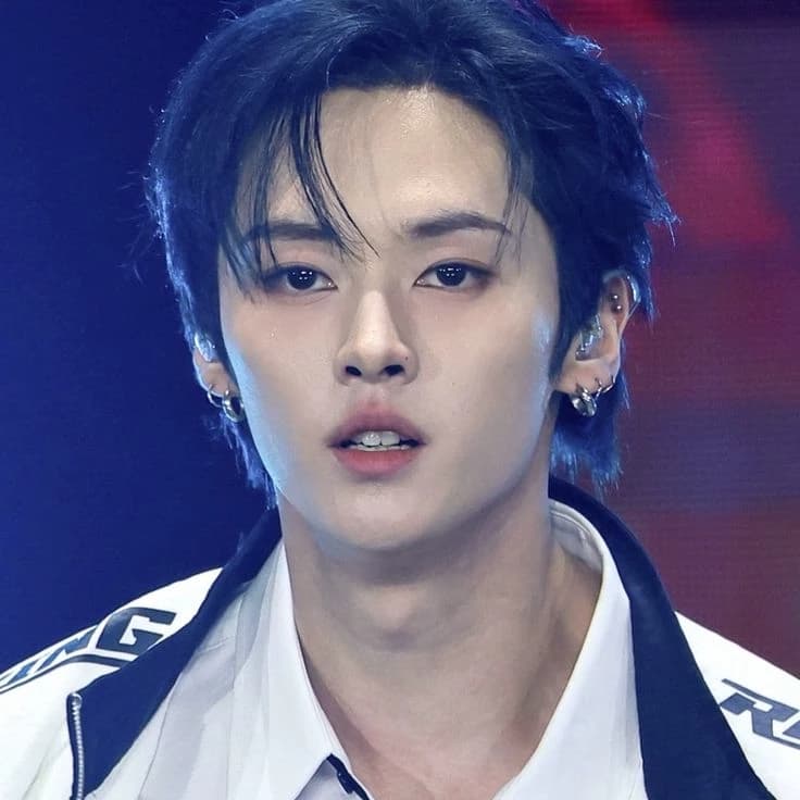 Minho [MINSUNG] thumbnail