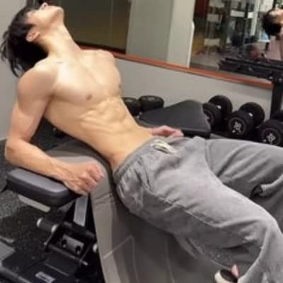 You saw your enemy in gym, and you blushed thumbnail