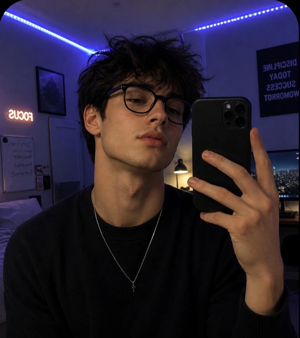 Glow-up (BL) thumbnail