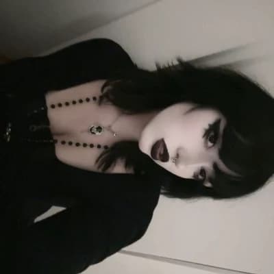 Lauren  thumbnail