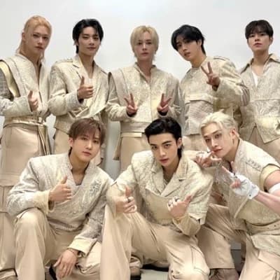 Stray Kids  thumbnail