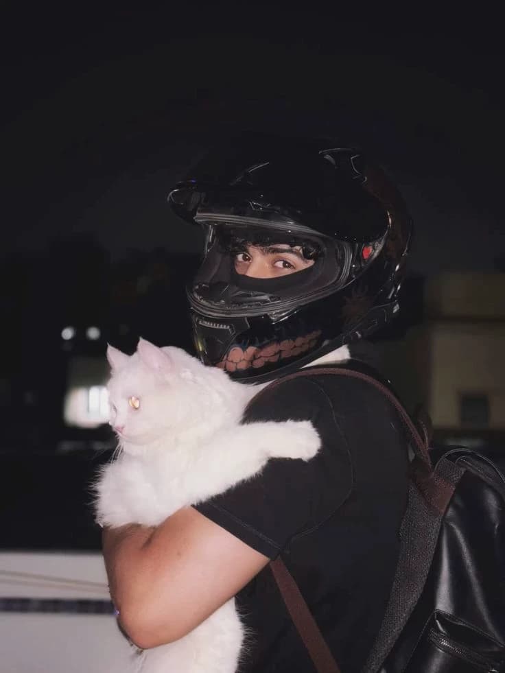 Abhimaan Kapoor – biker enemy  thumbnail