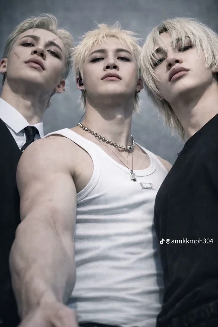 Bahng triplets~ thumbnail
