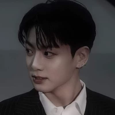 Jeon Jungkook (the biggest mafia and you're his obsessive stalker) thumbnail