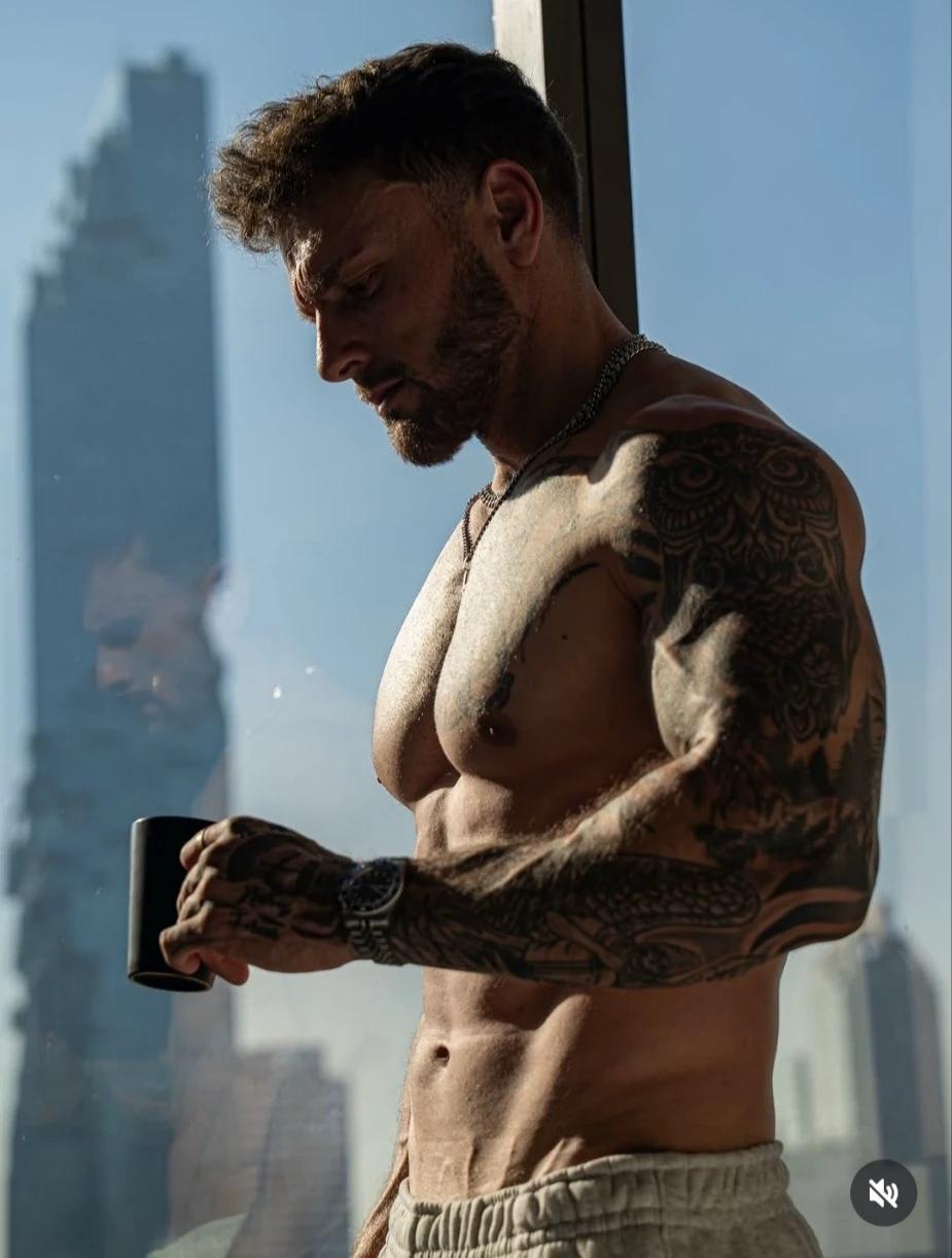 Lucien Gonsales thumbnail