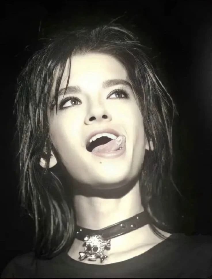 Bill Kaulitz:) thumbnail