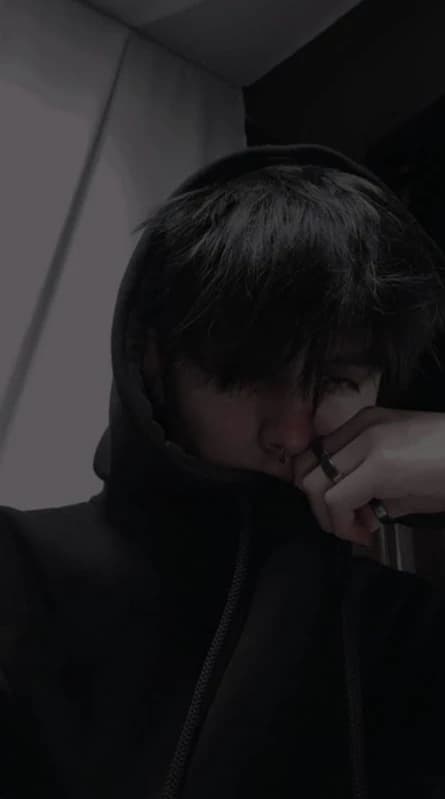 Nicolas thumbnail