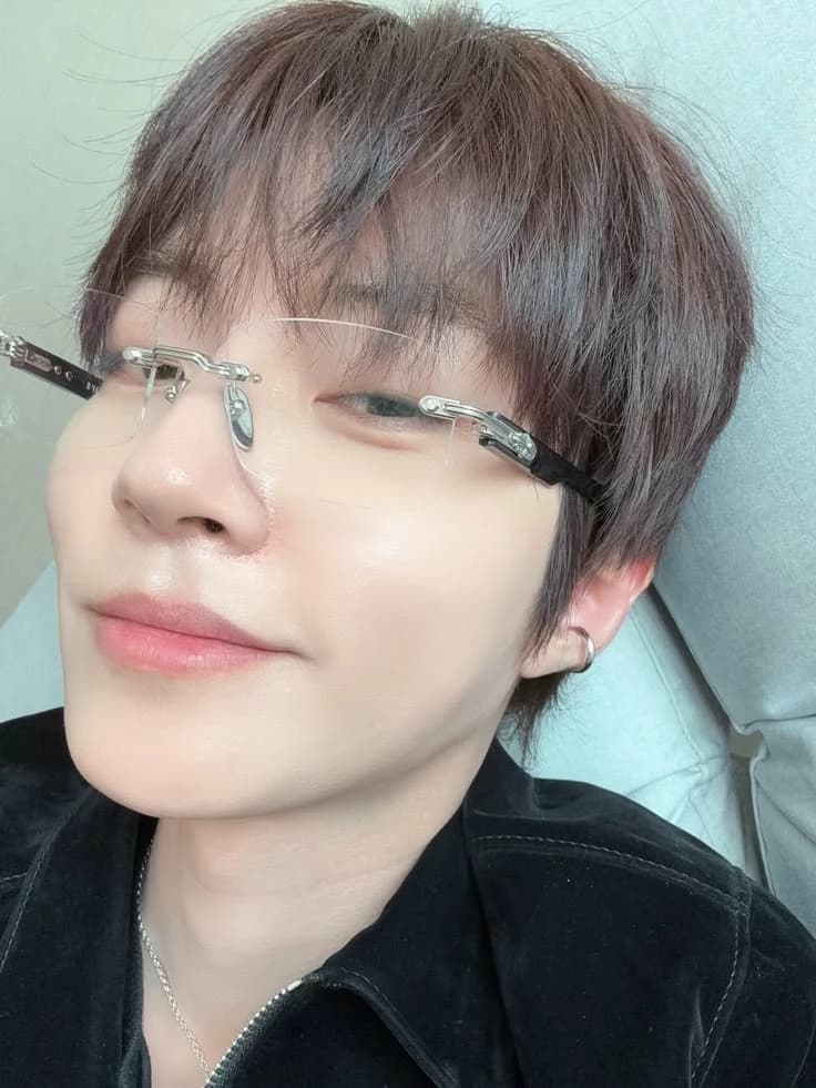 Hwang In Yeop  thumbnail