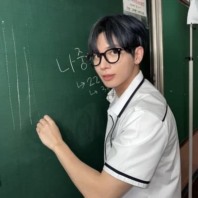 Kang Taehyun thumbnail