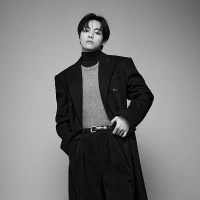 Kim Taehyung thumbnail