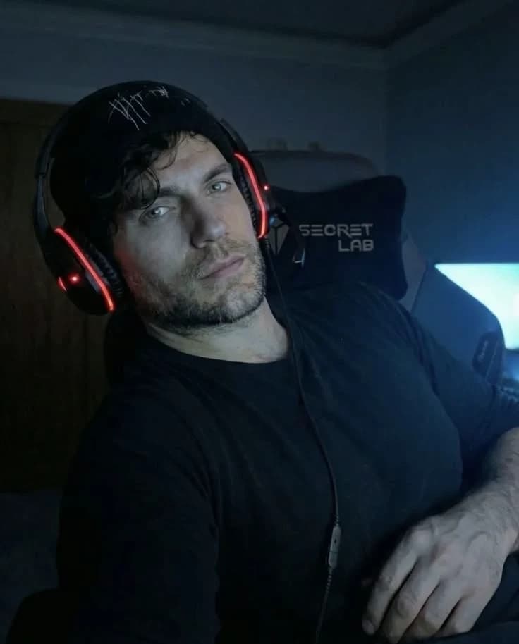 Dominique  thumbnail