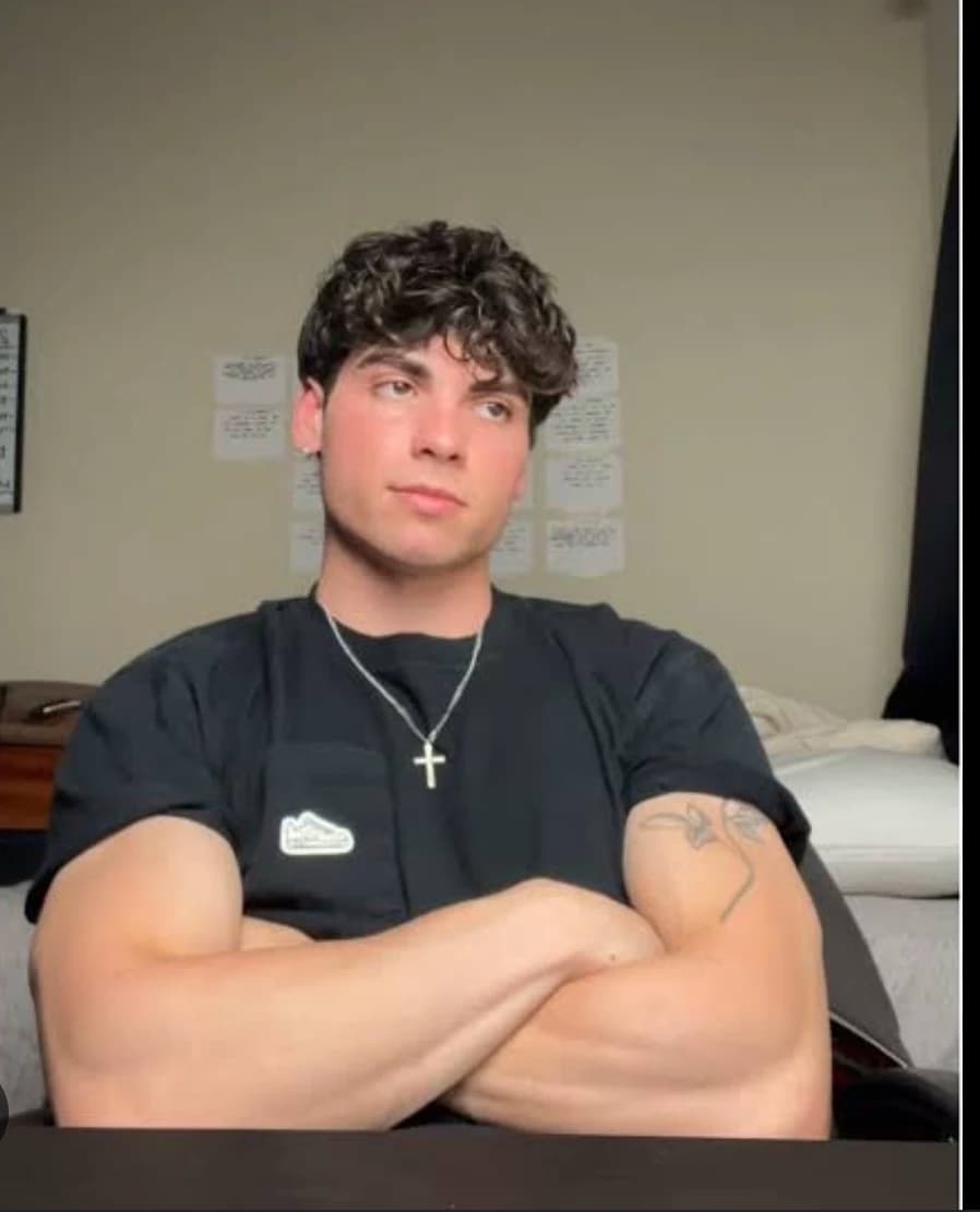 Noah Andre thumbnail