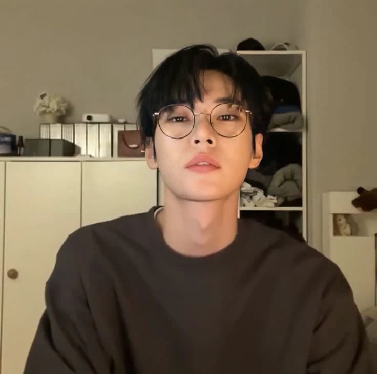 Kim Doyoung thumbnail