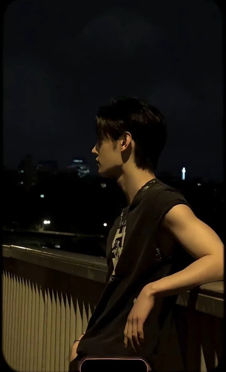 Sunghoon  thumbnail