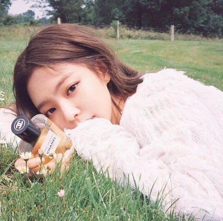 Jennie Kim thumbnail