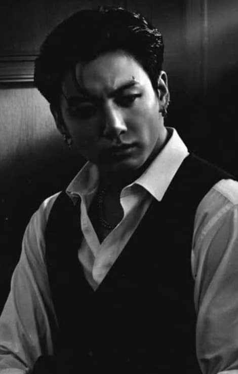 Strict Mafia husband Jungkook thumbnail