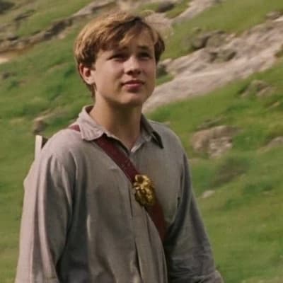 Peter Pevensie thumbnail