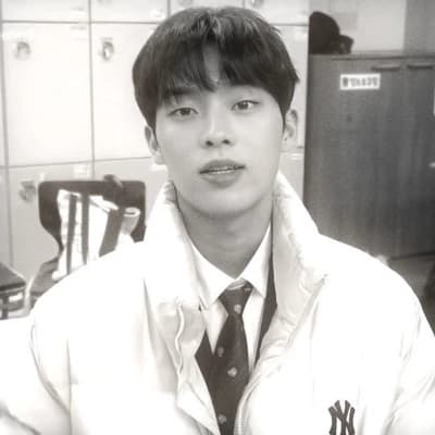 Ahn Su-ho thumbnail