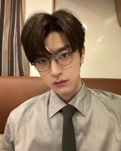 Guan Li thumbnail