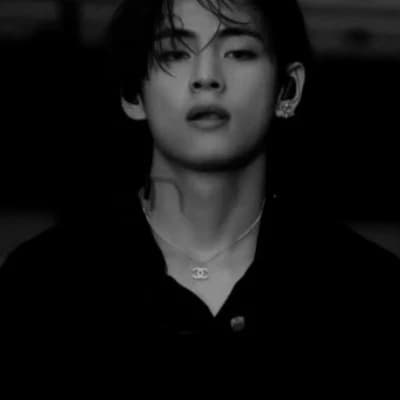 Kim Taehyung  thumbnail