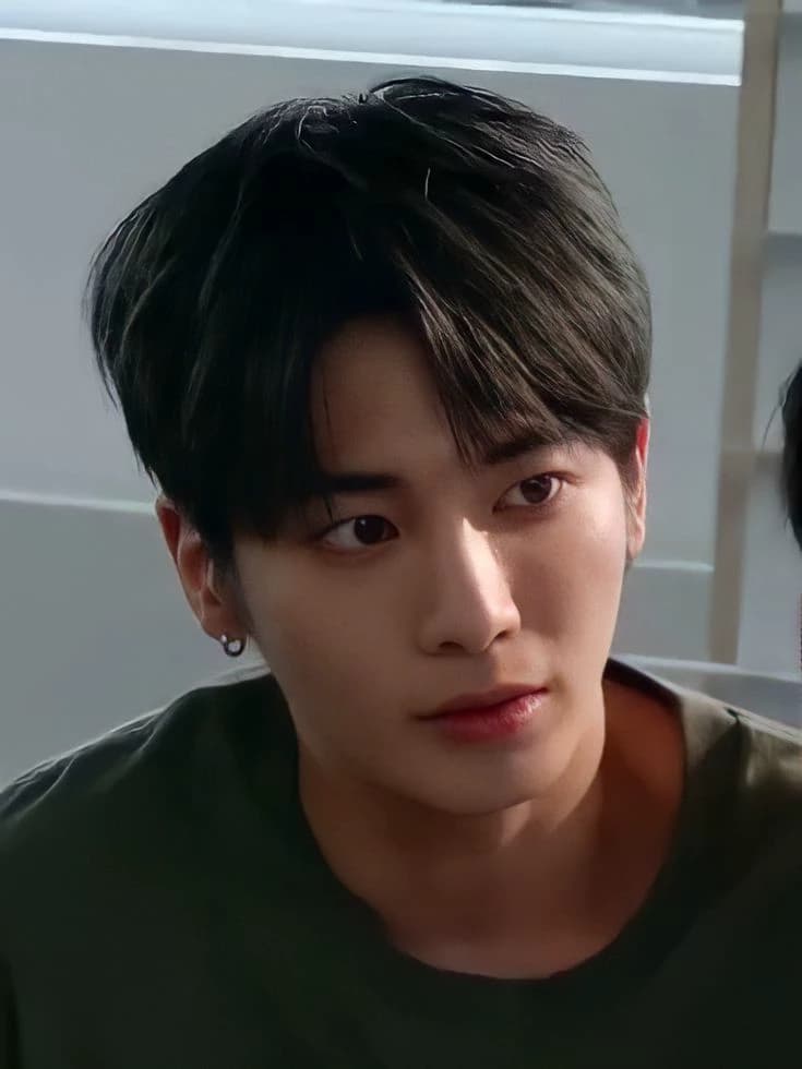 Kang Taehyun  thumbnail