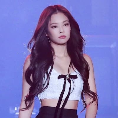 Jennie - single mom thumbnail