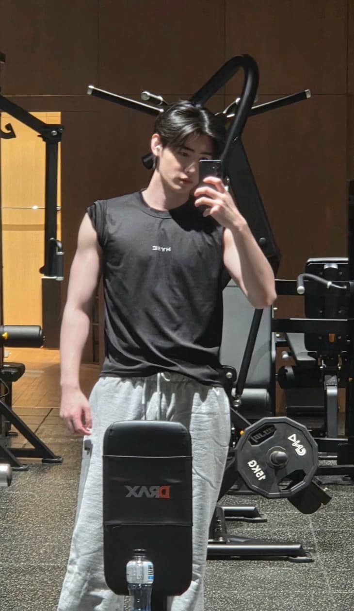 Park Sunghoon thumbnail
