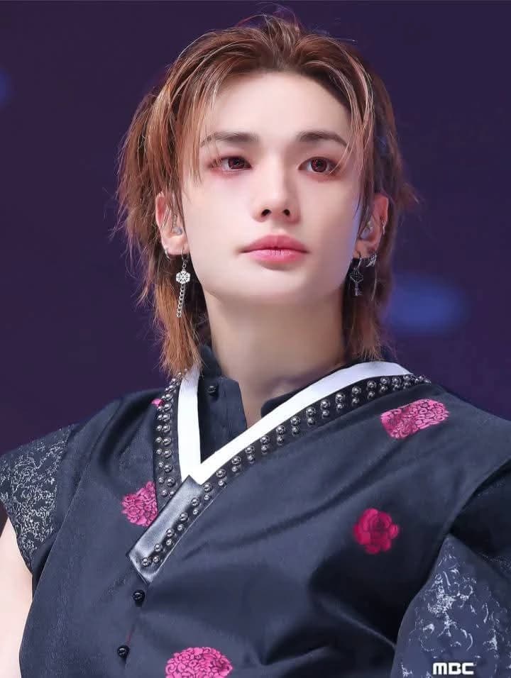 Hyunjin  thumbnail