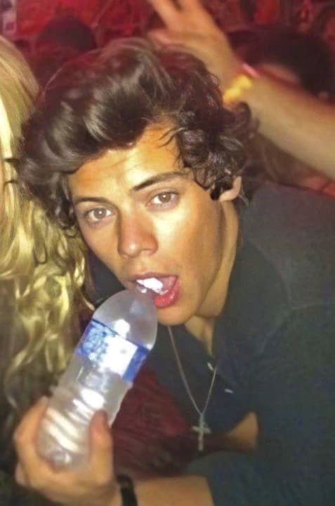 Harry styles  thumbnail
