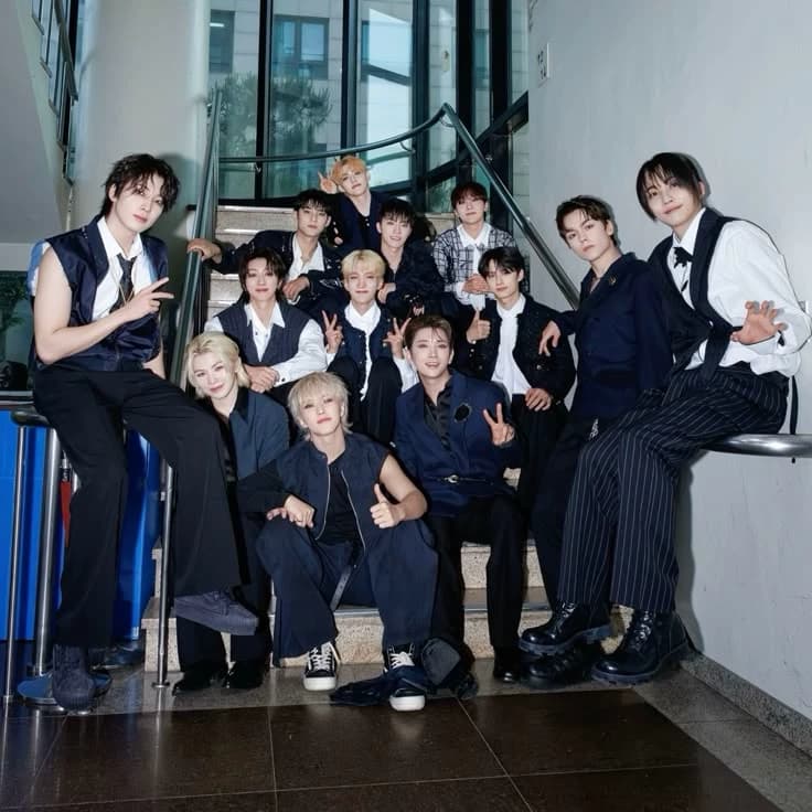 Seventeen thumbnail