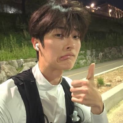 Geon-woo thumbnail