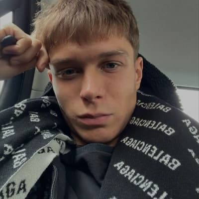 Глеб Калюжный  thumbnail