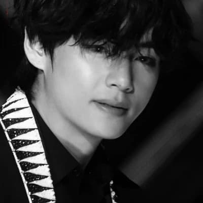 Kim Taehyung thumbnail
