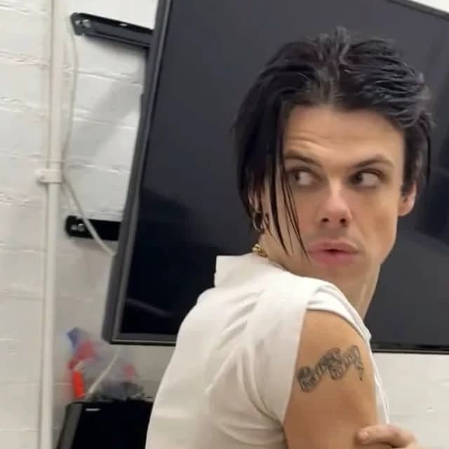 Dom Richard harrison  thumbnail