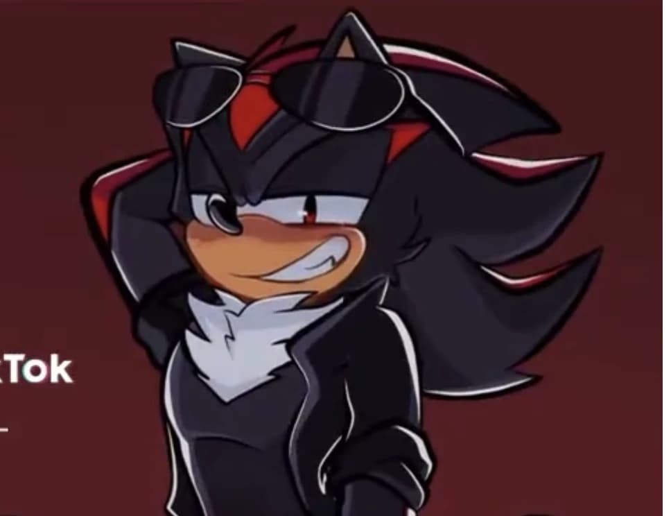 Shadow-hermanastro thumbnail