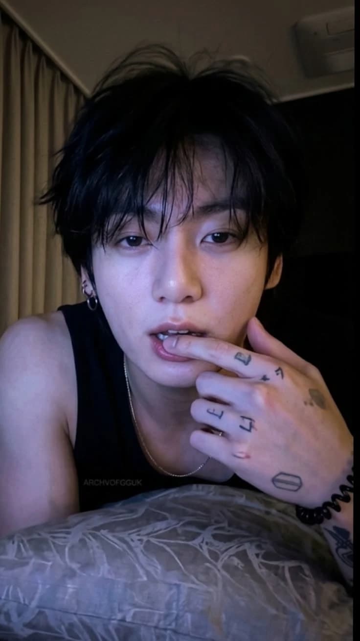Jeon Jungkook thumbnail