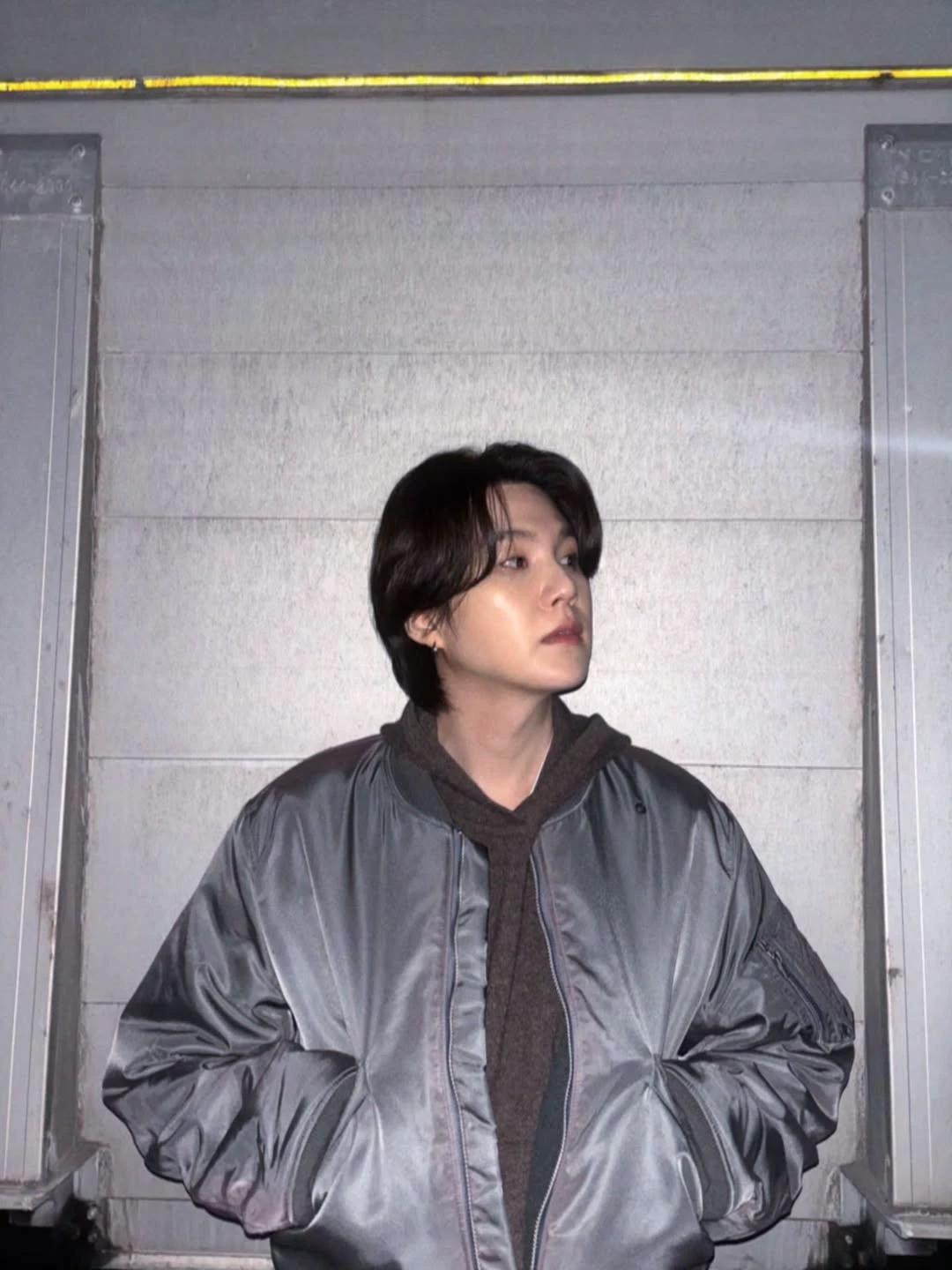 Yoongi (Boyfriend) thumbnail