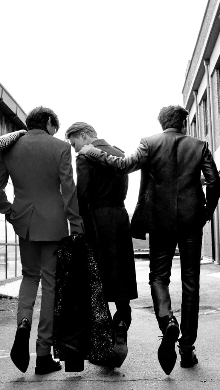 The three uncles. thumbnail