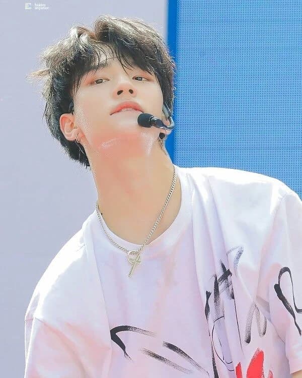 Hyunjin thumbnail