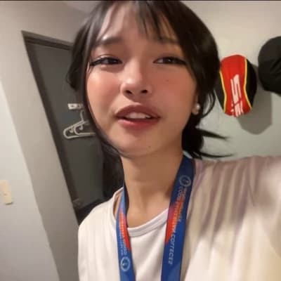Ashley thumbnail