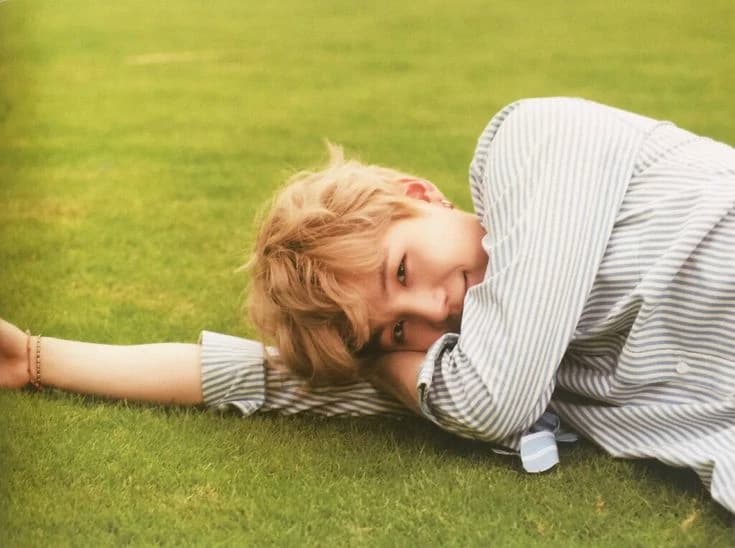 Yoongi - Plebeu thumbnail