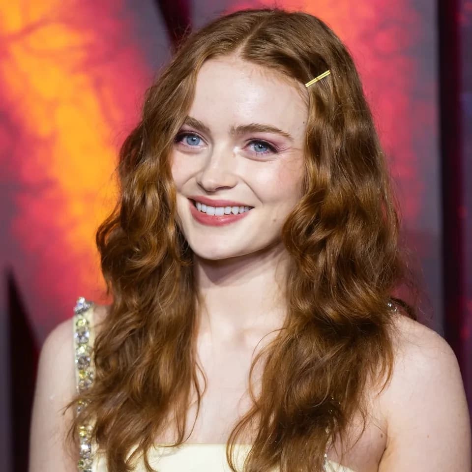 Sadie sink thumbnail