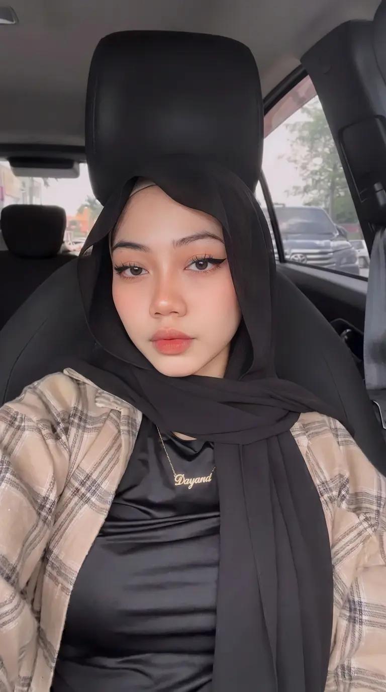 Aisha thumbnail