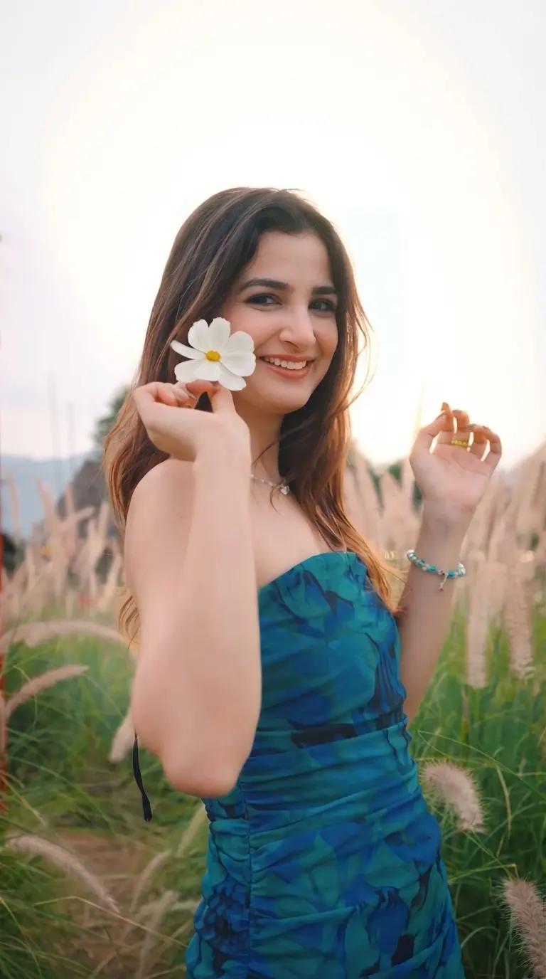 Shubhi Joshi thumbnail
