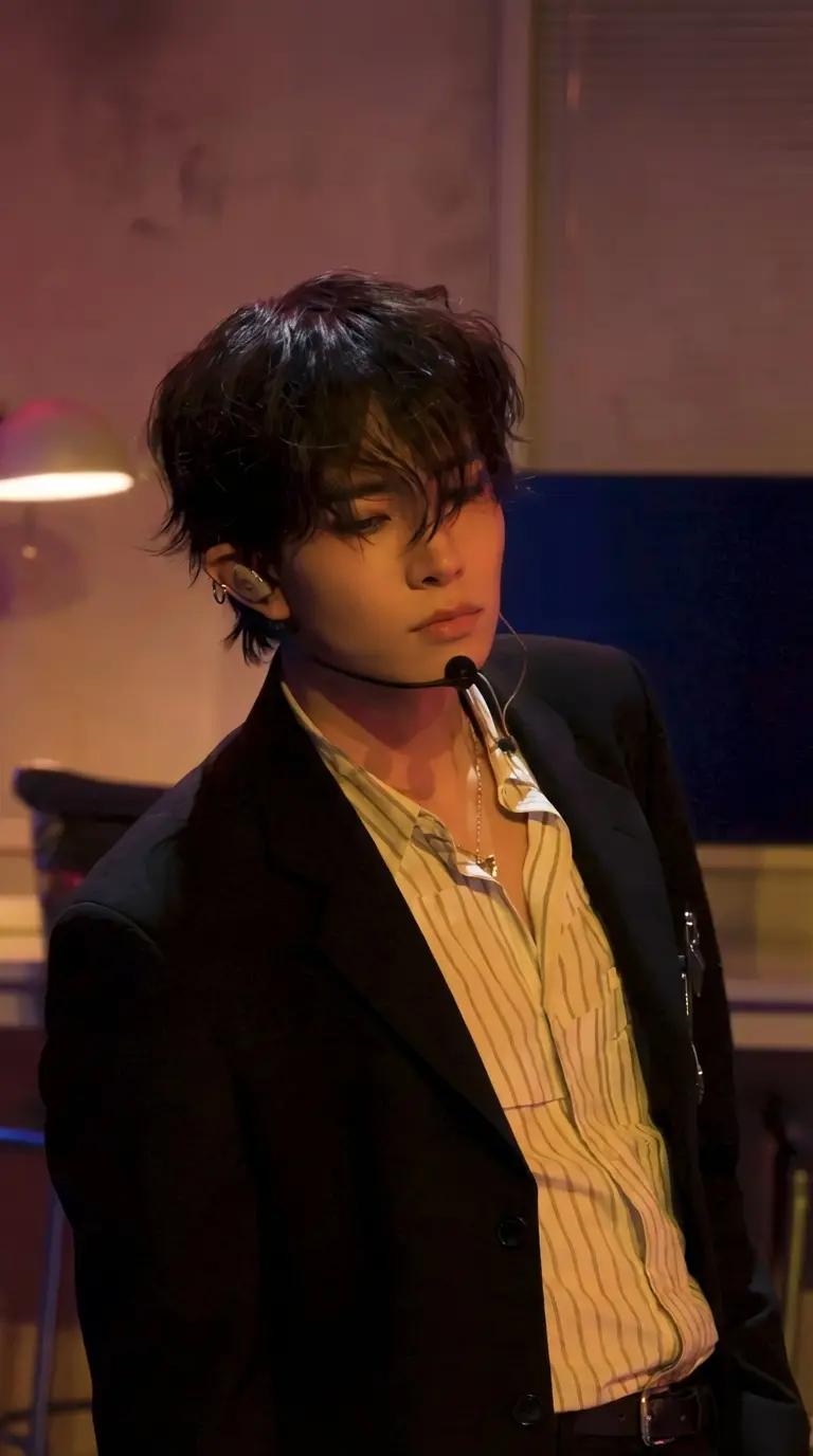 Heeseung  thumbnail