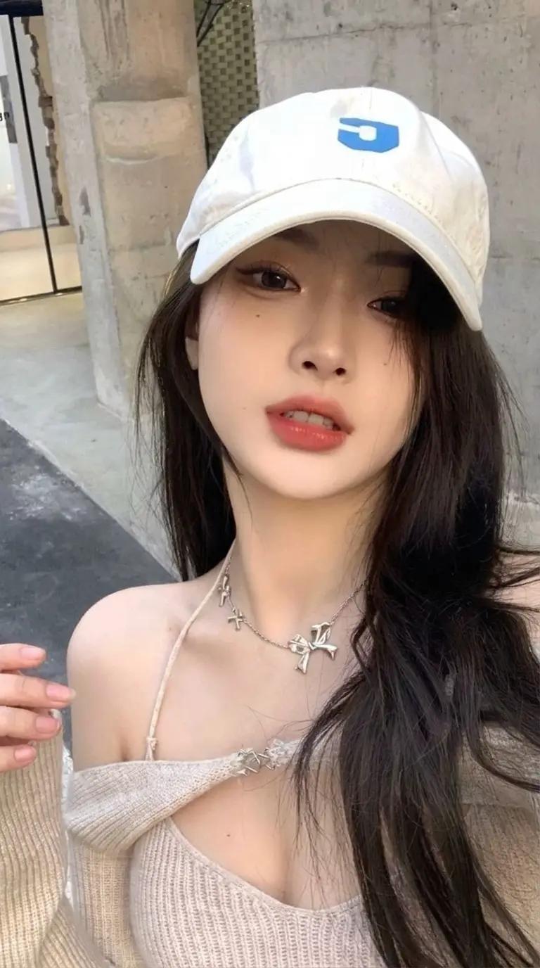 elly thumbnail